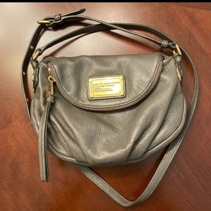 Marc Jacobs "Natasha" crossbody